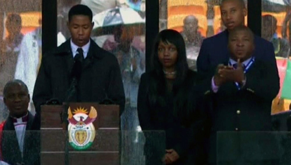 El falso intérprete en el funeral de Mandela