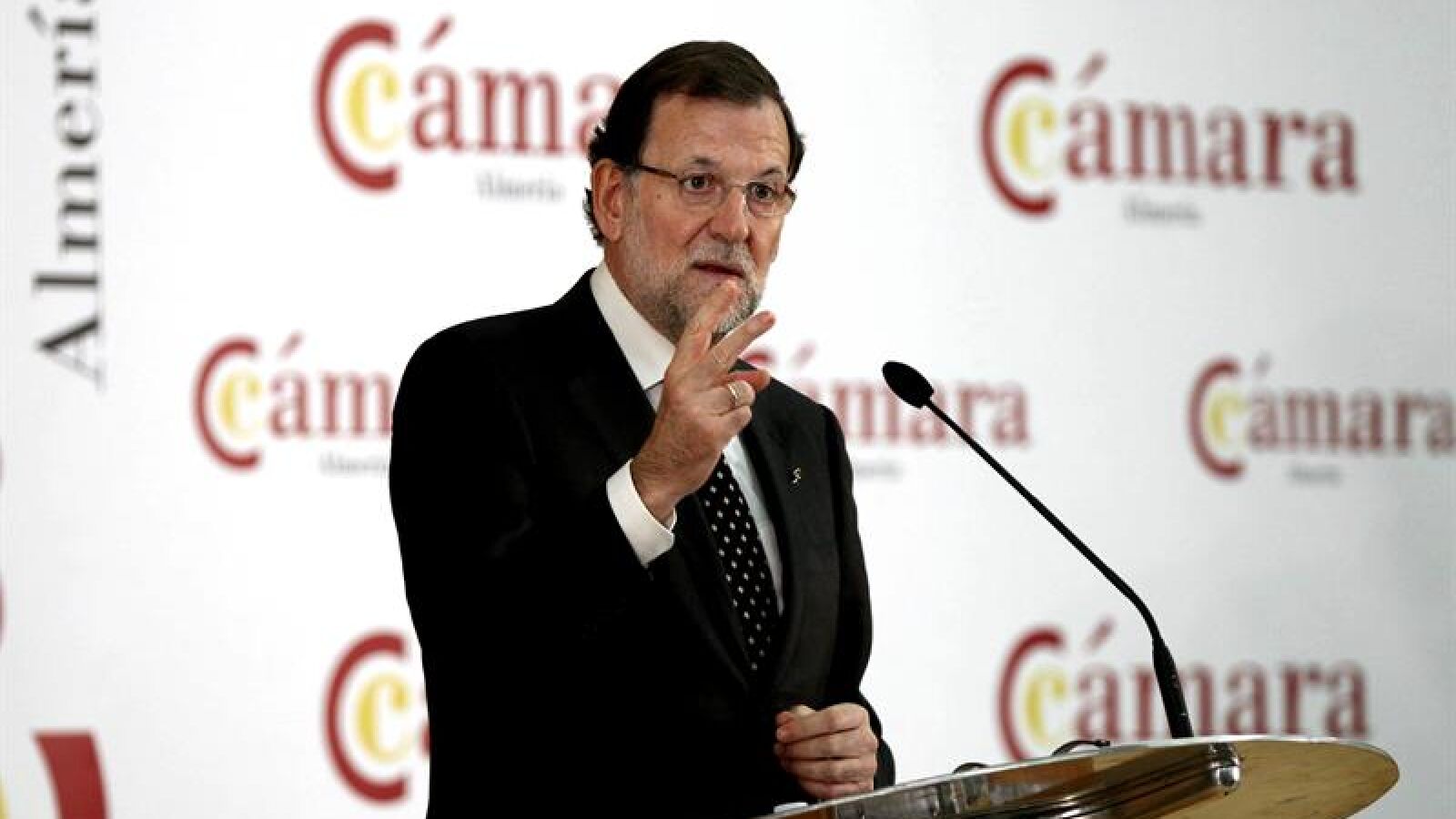 Rajoy cree que en 2015 España volverá a ser el país que más crezca de la zona euro