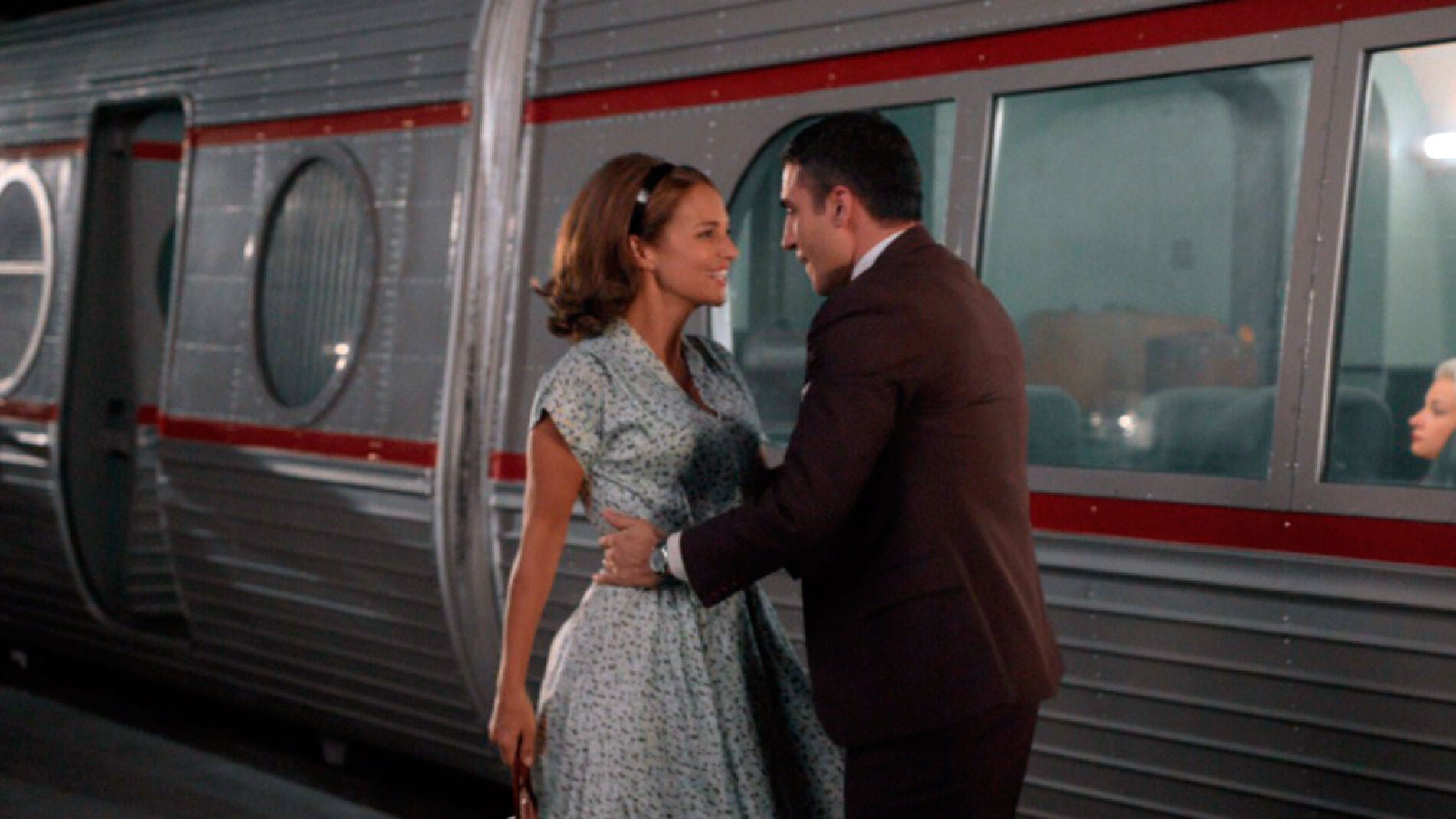 Ana y Alberto celebran el triunfo de sus bocetos de Aírsa