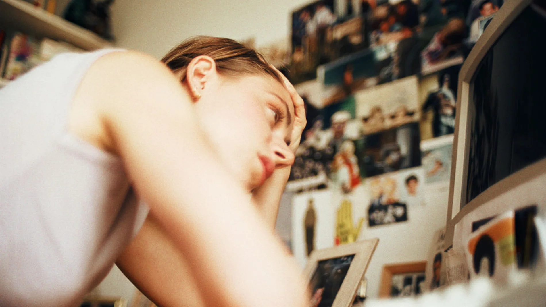 Las mujeres que padecen el síndrome de 'hikikomori' tienen una media de 51 años. Las mujeres que padecen el síndrome de 'hikikomori' tienen una media de 51 años.