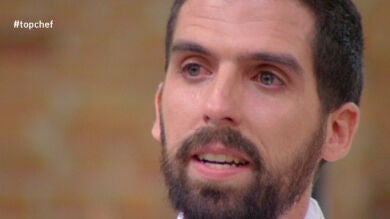 Carlos se emociona recordando a su abuela