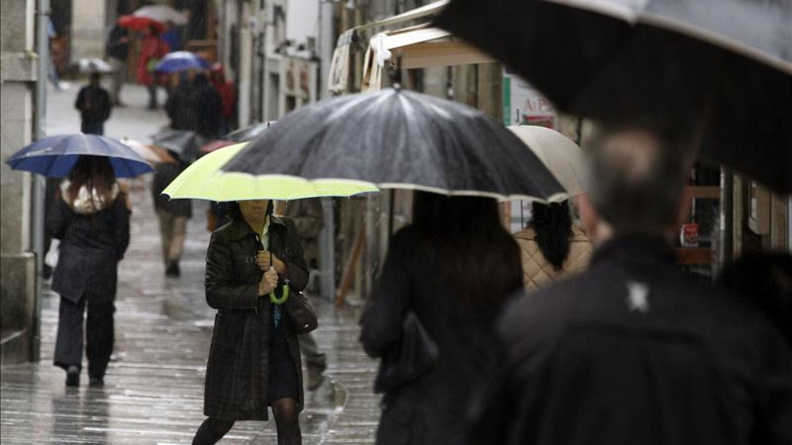Temporal de lluvia, viento y fuerte oleaje en el noroeste peninsular