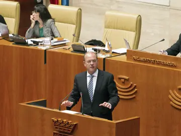 Monago comparece en el Parlamento de Extremadura Monago comparece en el Parlamento de Extremadura