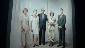 Desvelado por fin el cuadro de 'La Familia de Juan Carlos I' de Antonio López