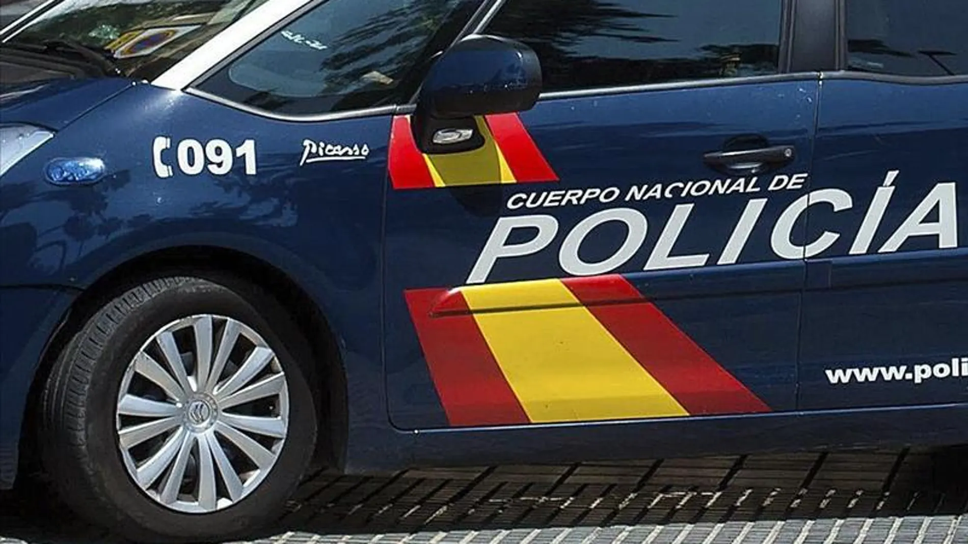 Imagen de archivo de un coche de la Policía Nacional Imagen de archivo de un coche de la Policía Nacional