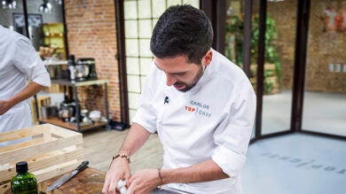 Carlos se lesiona en la prueba