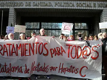 Plataforma de Afectados por la Hepatitis C Plataforma de Afectados por la Hepatitis C