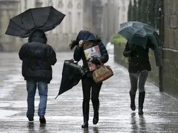 Lluvia y frío en el norte peninsular. Lluvia y frío en el norte peninsular.
