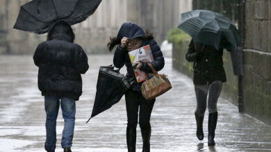 Vientos fuertes en Galicia y lluvia en el resto de la Península para despedir el invierno