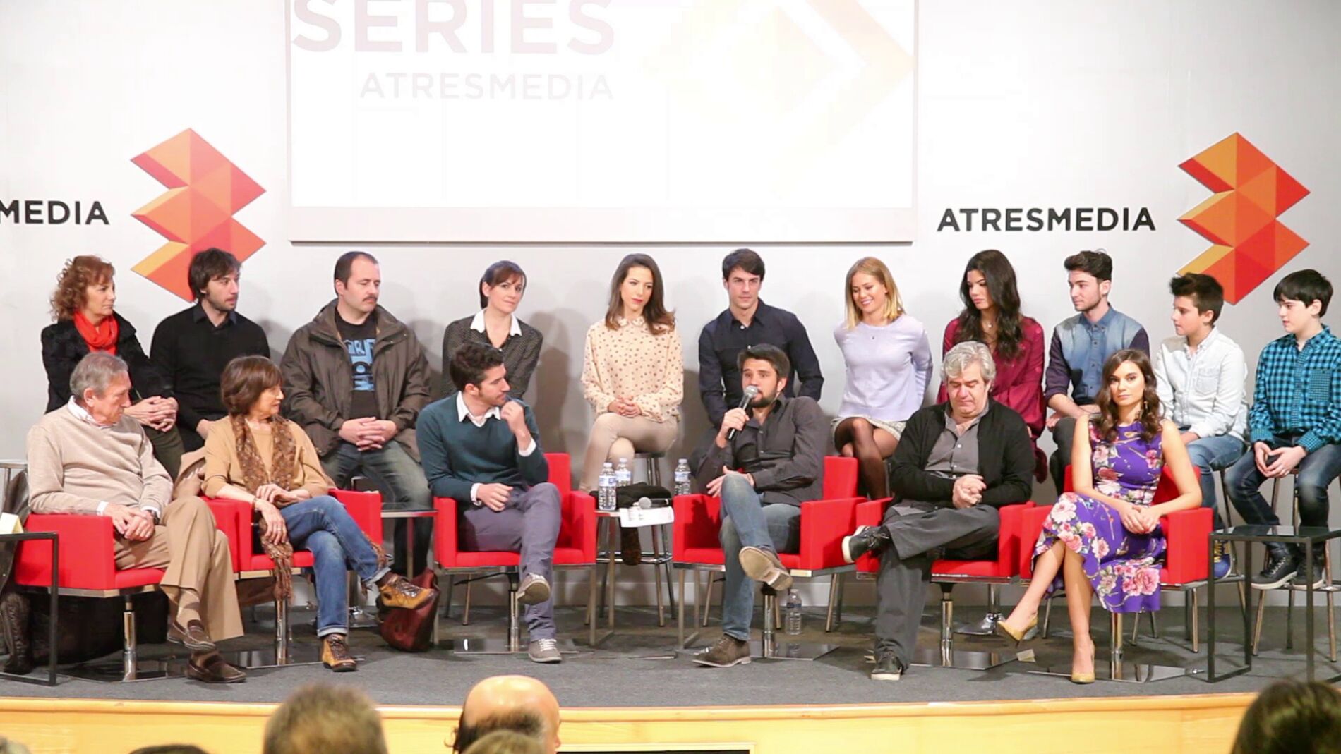 Rueda de Prensa Algo que celebrar