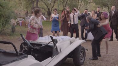 Concha enfurecida destroza el coche favorito de Manuel