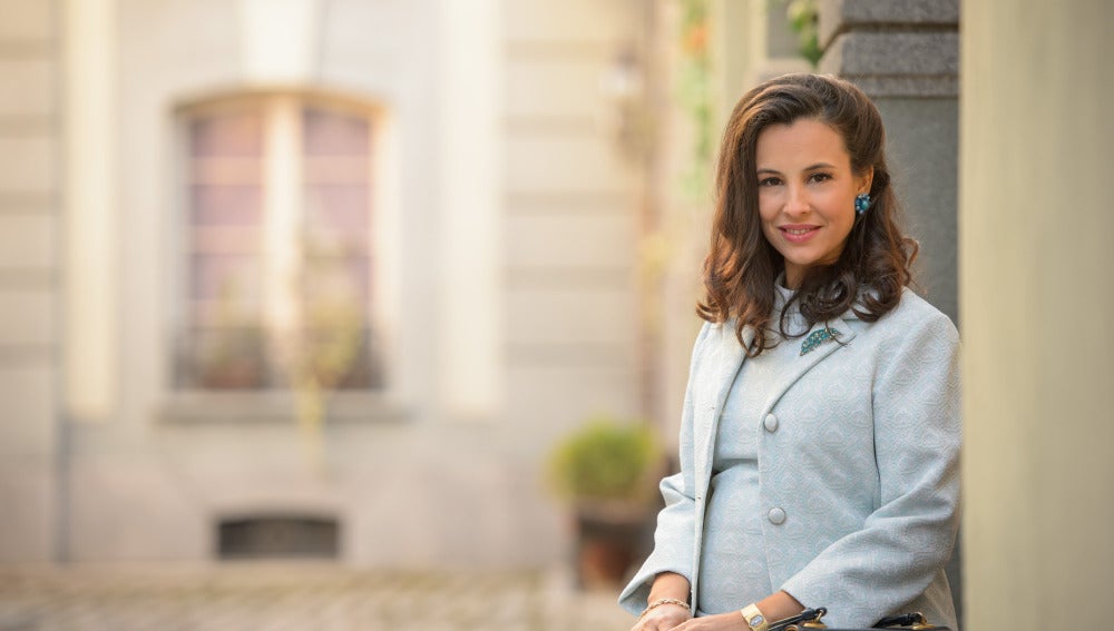 Xenia Tostado es Lourdes Maldonado