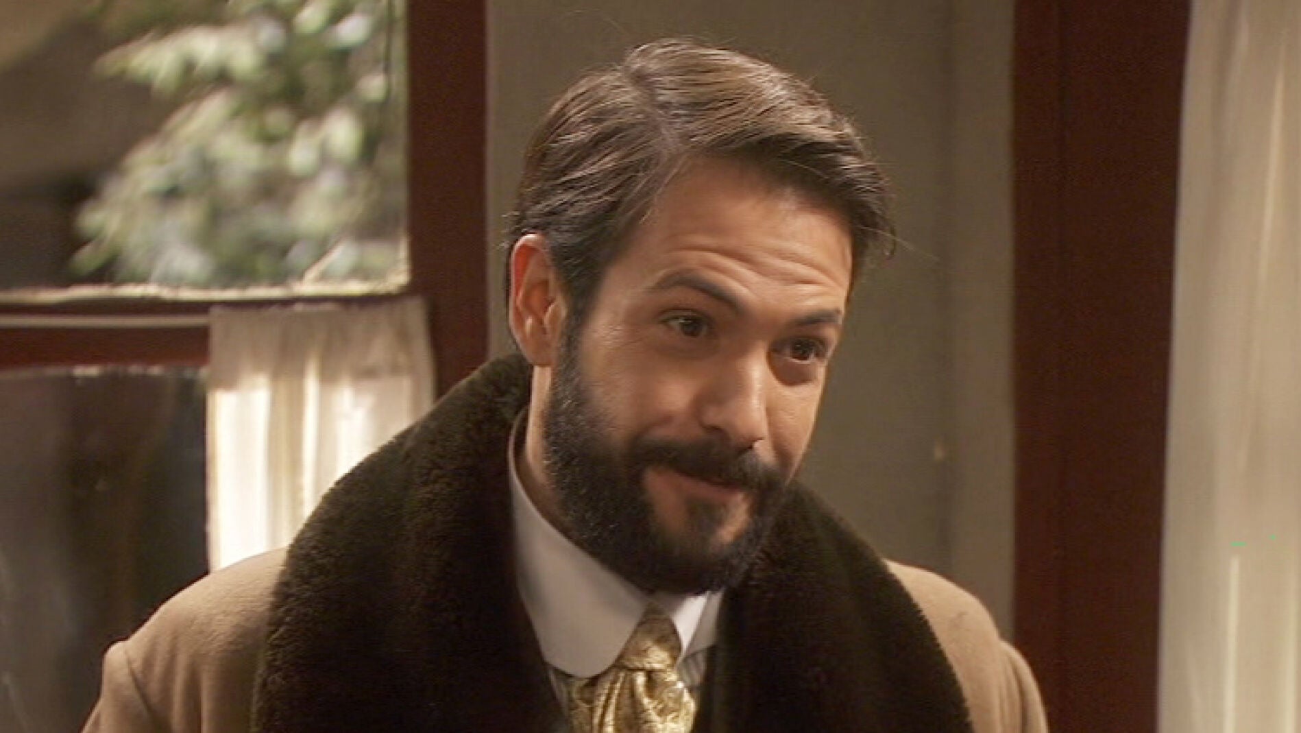 Severo viene en son de paz