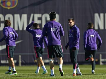 Los jugadores del Barça entrenado en Sant Joan Despí