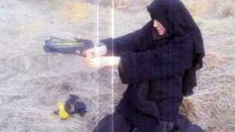 Mujer yihadista Mujer yihadista