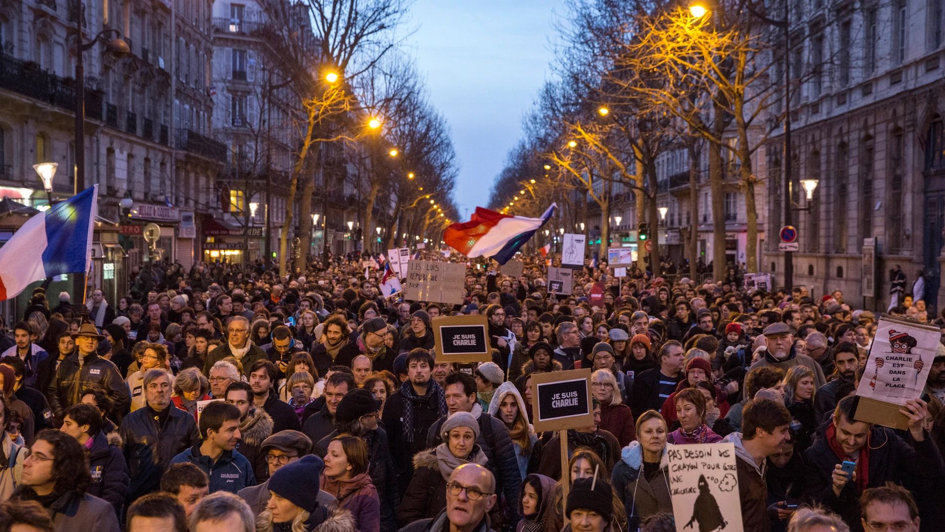 Manifestación masiva en París contra el terror Manifestación masiva en París contra el terror