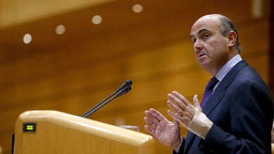 De Guindos avanza que la economía creció en el primer trimestre un 0,8%