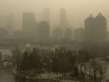 La ciudad de Pekin, afectada por la contaminación.