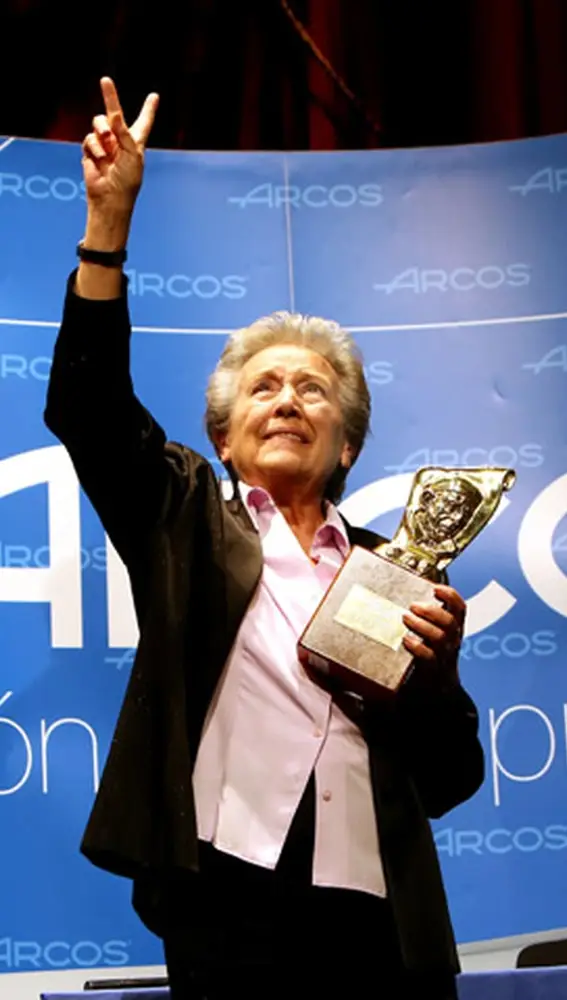 Amparo Baró recibió el XVII Premio Nacional Pepe Isbert en 2013 