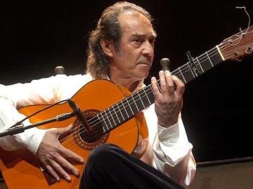 Pepe Habichuela durante un concierto