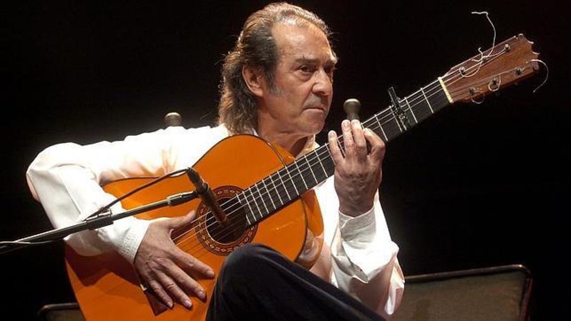 Pepe Habichuela durante un concierto