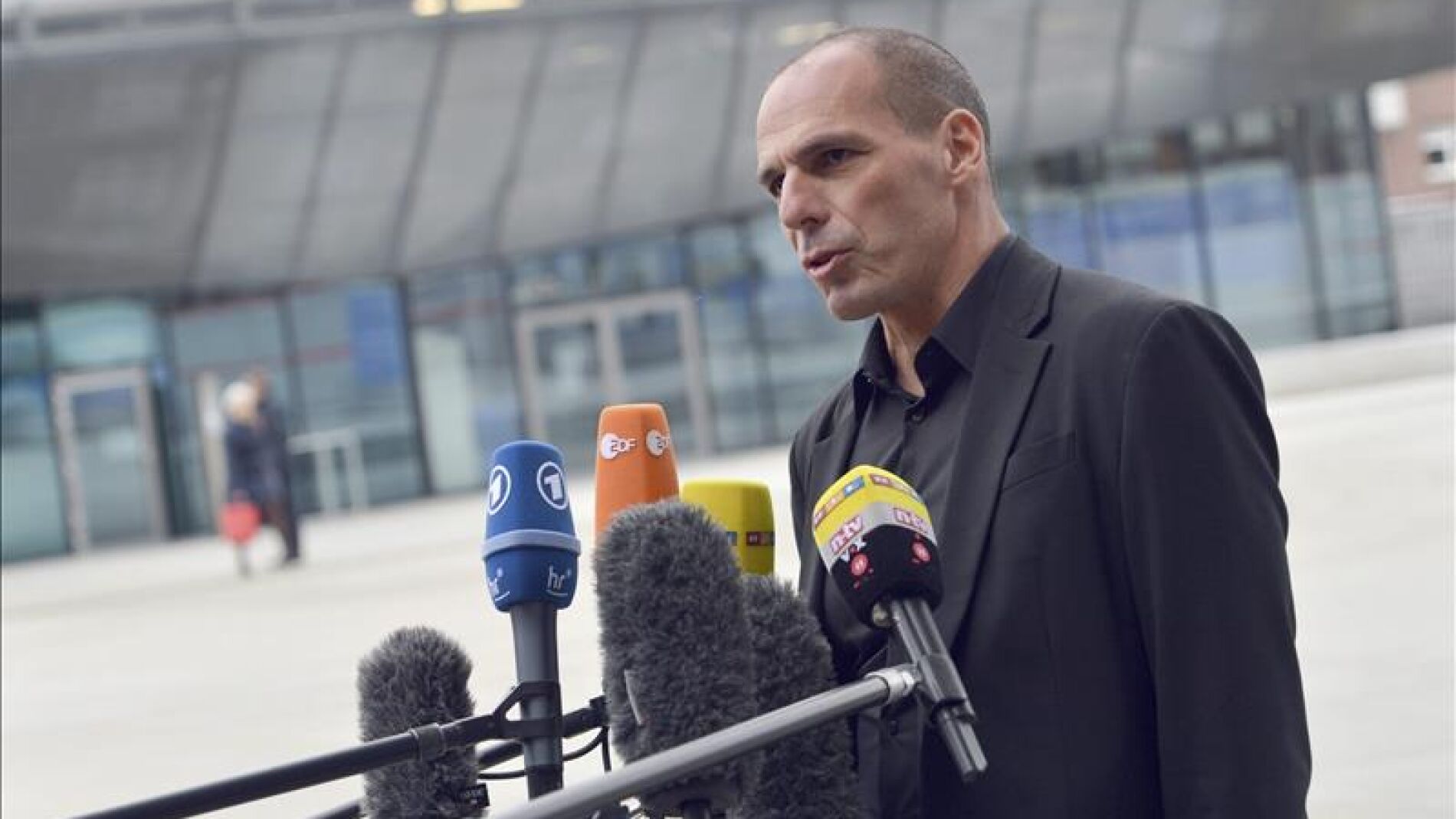Varufakis se muestra optimista tras la reuni&oacute;n con Draghi en Fr&aacute;ncfort