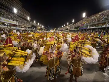 Sambódromo durante el Carnaval de Río de Janeiro Sambódromo durante el Carnaval de Río de Janeiro