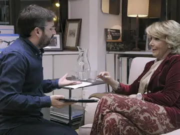 Jordi Évole habla con Esperanza Aguirre en 'Salvados' Jordi Évole habla con Esperanza Aguirre en 'Salvados'