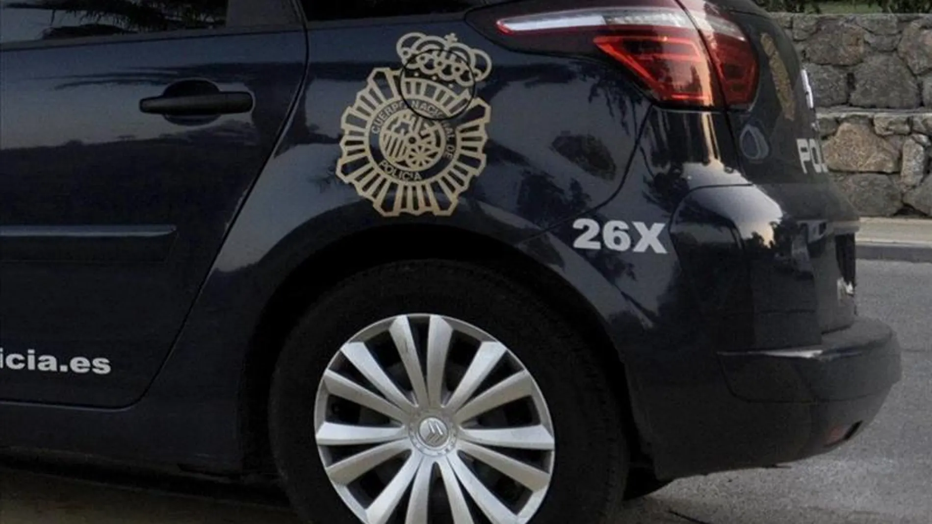 Un coche de la policia Nacional Un coche de la policia Nacional