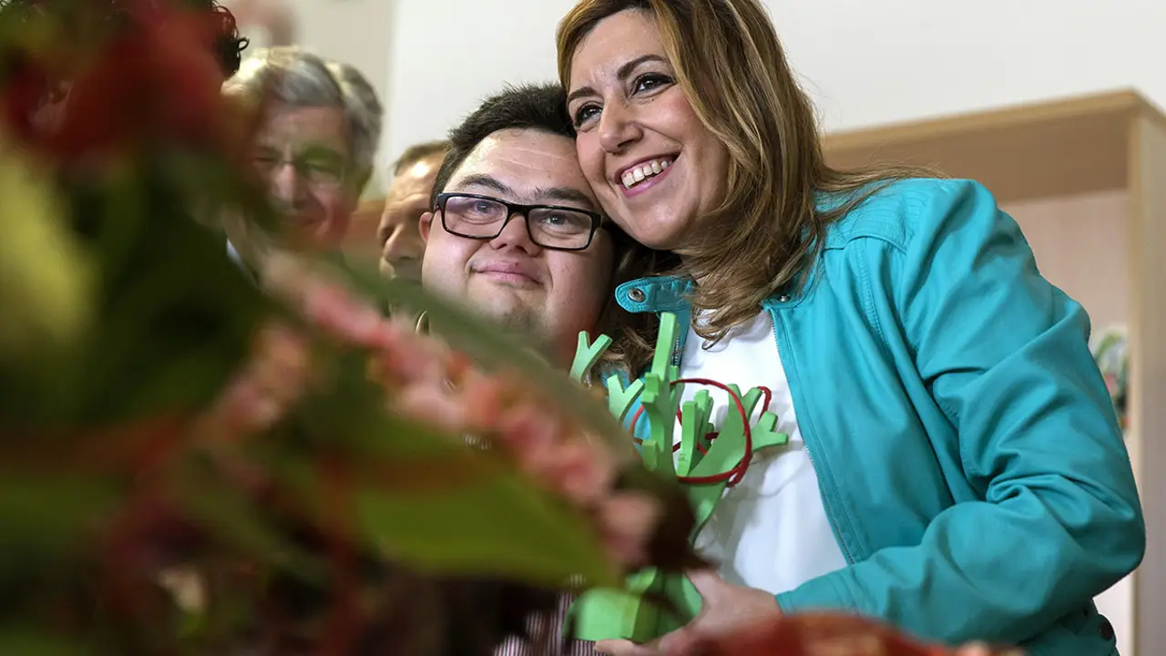 Díaz acusa a Rajoy de no querer ser "el presidente de los andaluces"