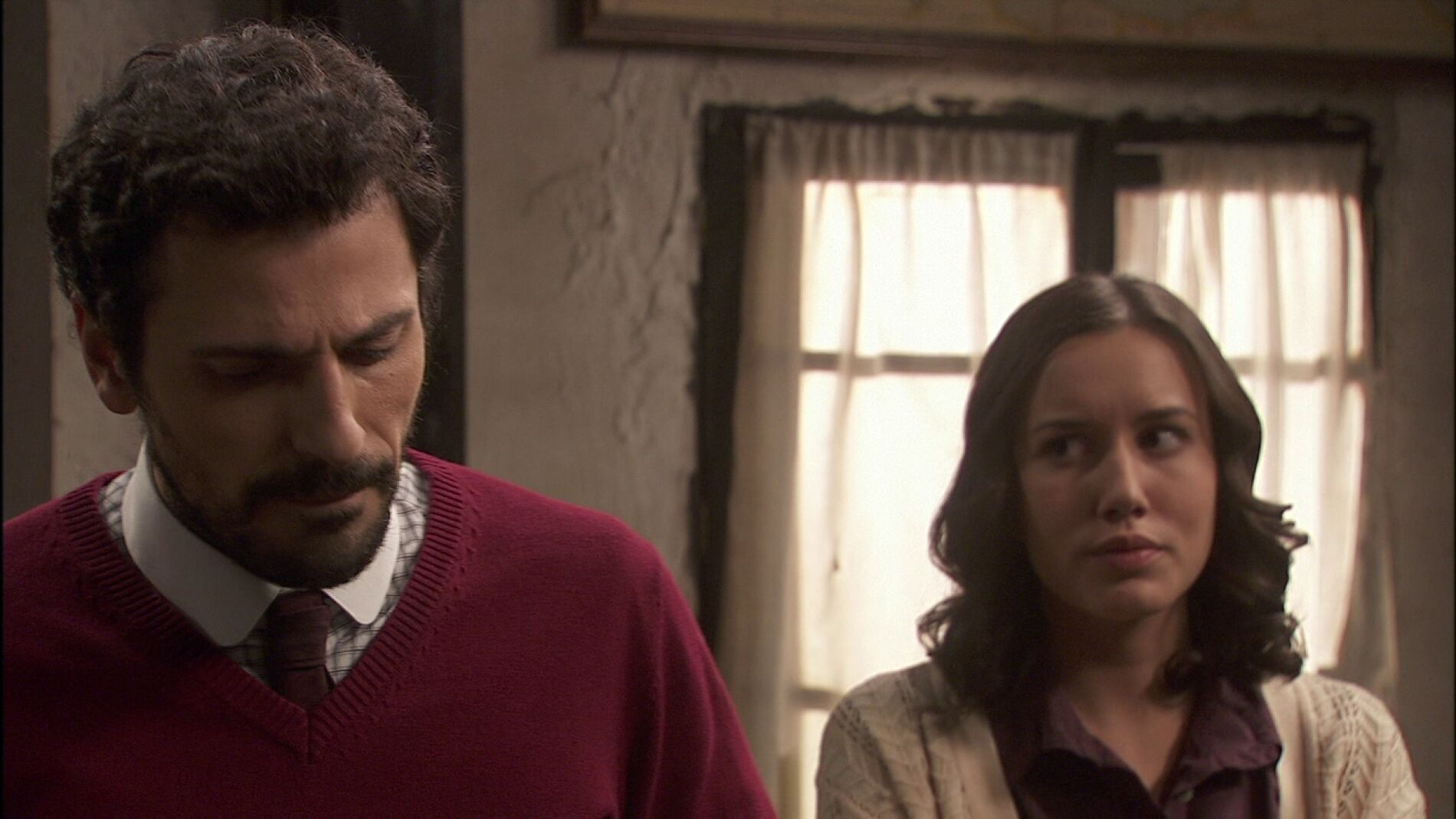 Avance Puente Viejo C1017 - Aurora est&aacute; echa un l&iacute;o