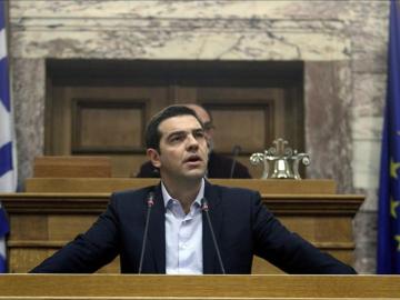 Alexis Tsipras pronuncia un discurso en el Parlamento griego Alexis Tsipras pronuncia un discurso en el Parlamento griego