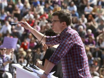 Íñigo Errejón en un acto electoral en Granada