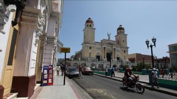 Fotografía tomada en julio de 2013 en al que se registró una vista general de la Catedral de Santiago de Cuba. 