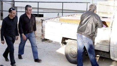 El Gobierno espera repatriar hoy los cuerpos de los españoles muertos en el atentado de Túnez