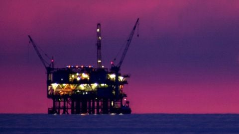 Yacimiento de petr&oacute;leo