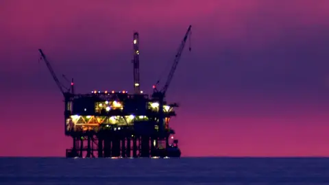Yacimiento de petróleo Yacimiento de petróleo
