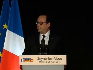 Hollande en la rueda de prensa