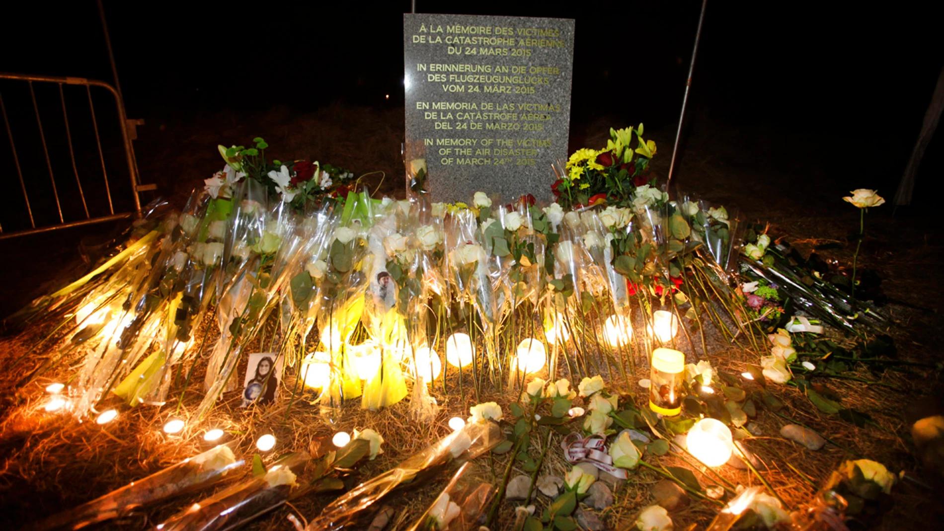 Homenaje a las víctimas Homenaje a las víctimas