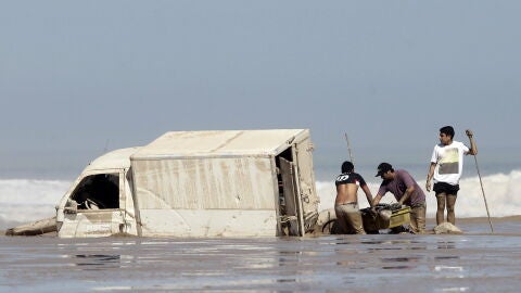 El temporal que arrasa el norte de Chile afecta ya a casi 11.000 personas 