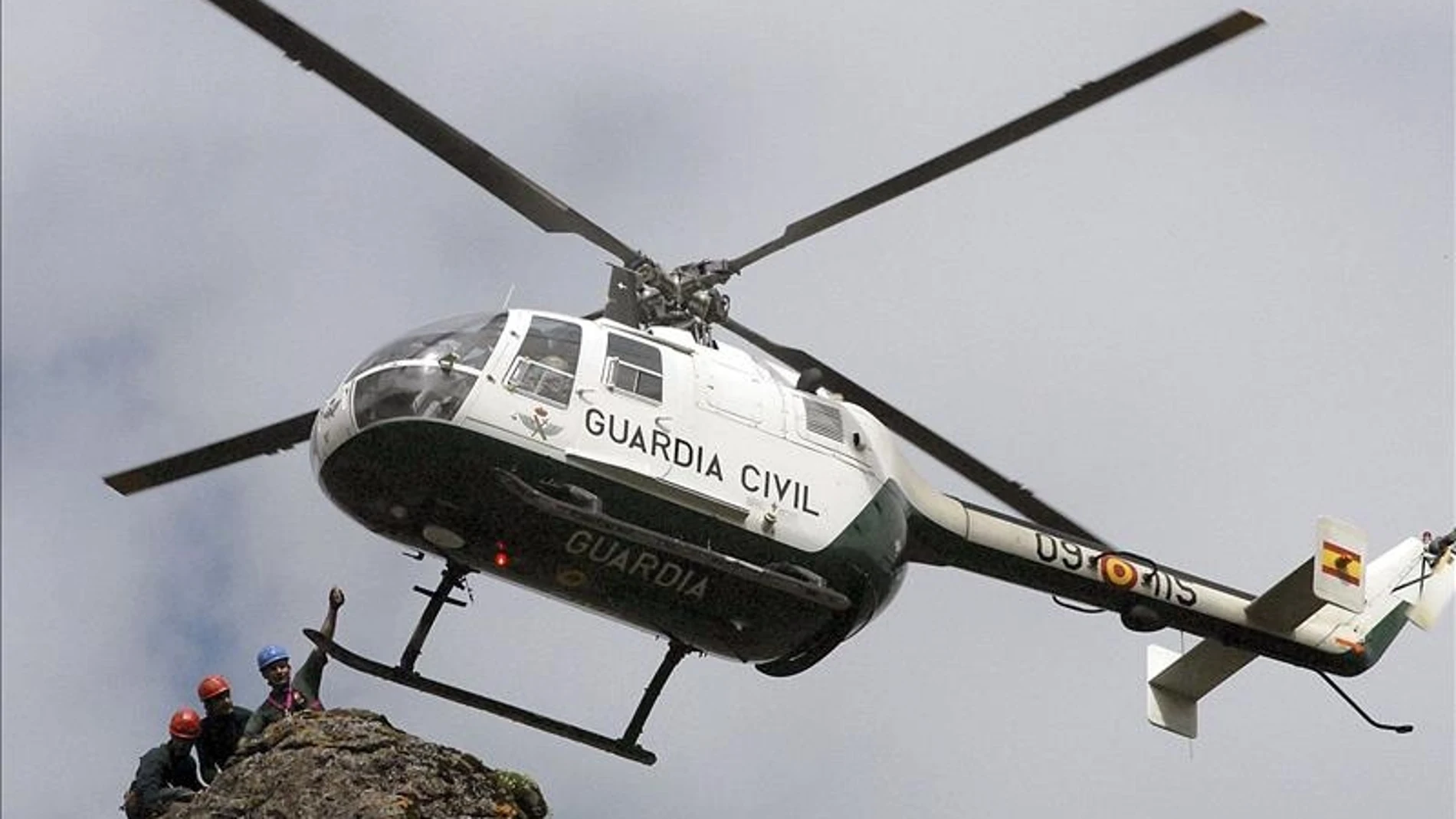 Un helicóptero de la Guardia Civil Un helicóptero de la Guardia Civil