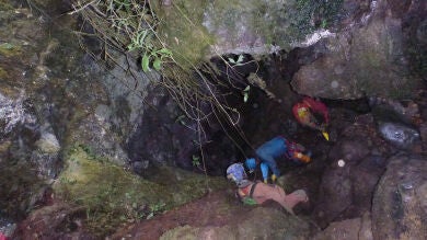 Interior gestiona con Marruecos el envío de ayuda para buscar a los tres espeleólogos