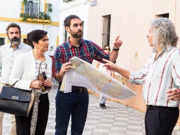 Iñaki y su madre intentan ubicarse en Sevilla sin mucho éxito