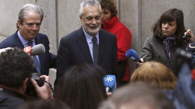 Griñán niega haber conocido los informes sobre irregularidades en los ERE