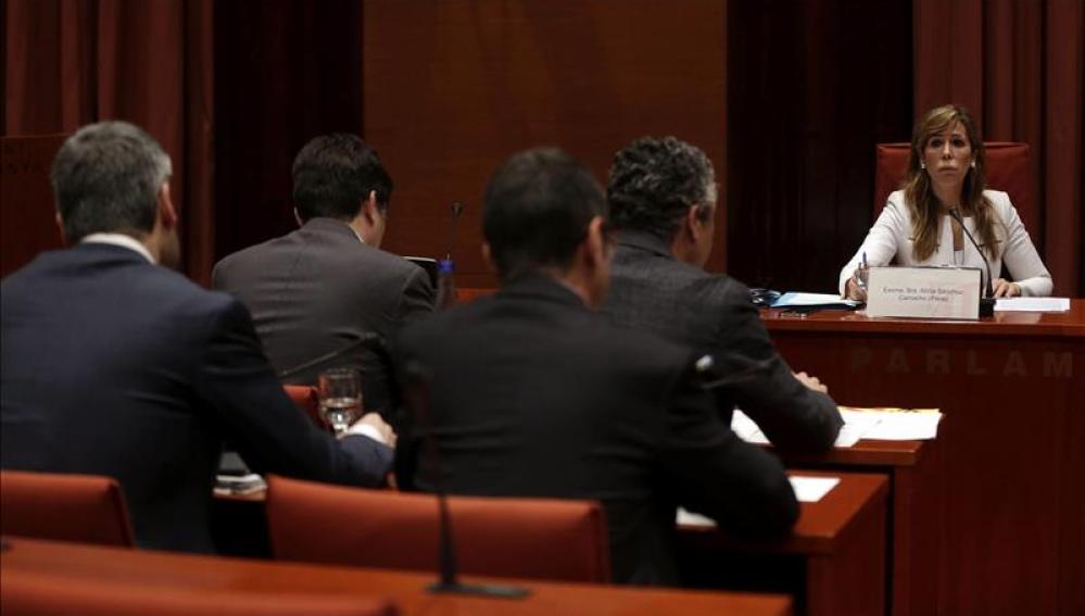 Camacho dice que su comparecencia es una "cortina de humo" para tapar el caso Pujol