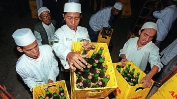 Indonesia estudia penas de hasta dos años de cárcel por beber alcohol