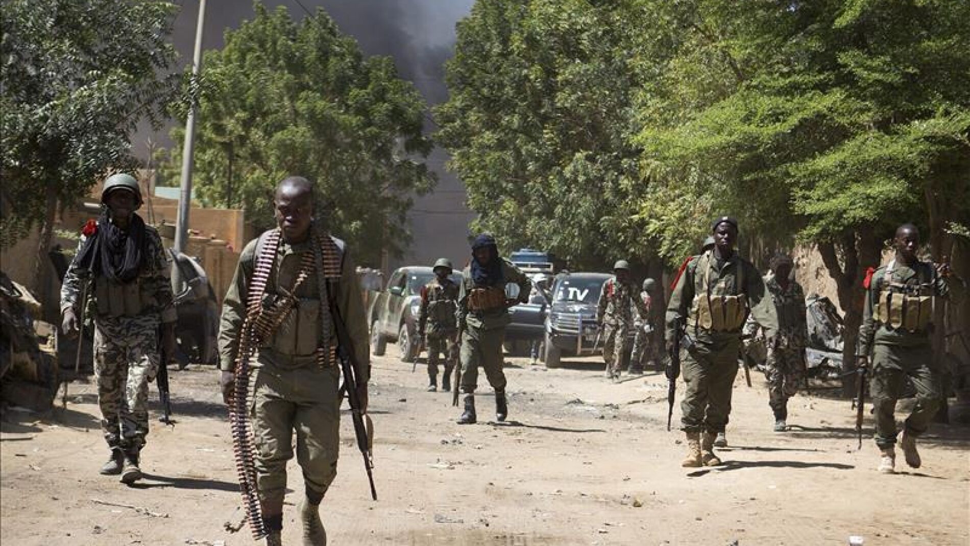Soldados del ej&eacute;rcito maliense. 