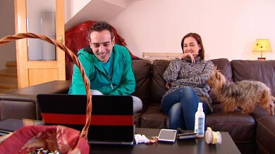 Gloria no le encuentra nada malo a Salva