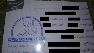 Estado Islámico comienza a distribuir sus propios documentos de identidad en Siria