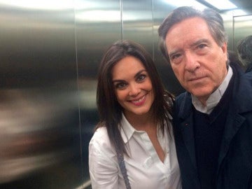 Mónica Carrillo con Iñaki Gabilondo en iRedes